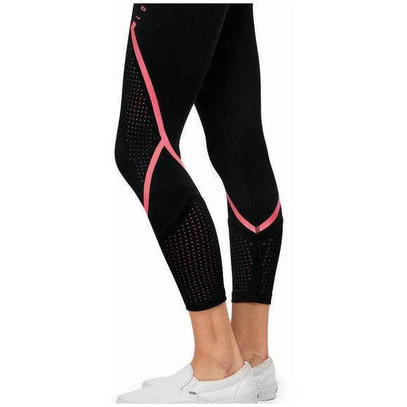 New VS Pink Ultimate Perforated High Waist Legging - Picture 3 of 8